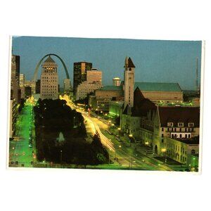 Vintage St Louis Downtown Arch Union Station Clock Tower Postcard 1985 Roadside